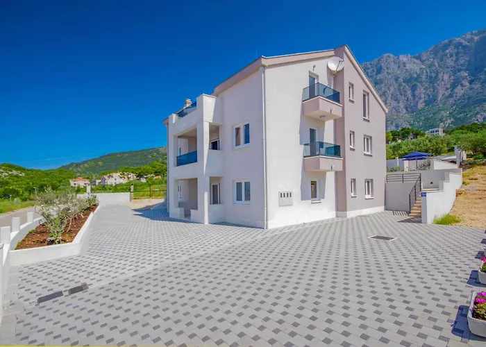 וילה Ferias In Makarska, With Private Pool