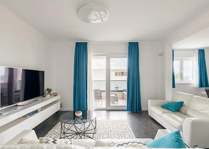 Villa Ferias In Makarska, With Private Pool