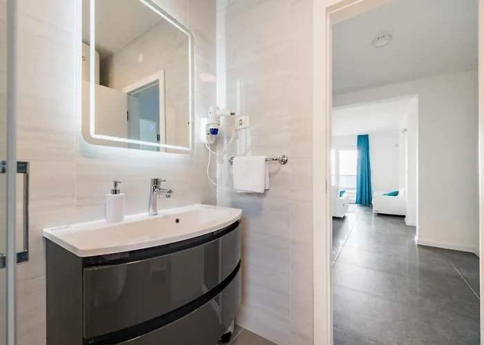 Ferias In Makarska, With Private Pool Makarska