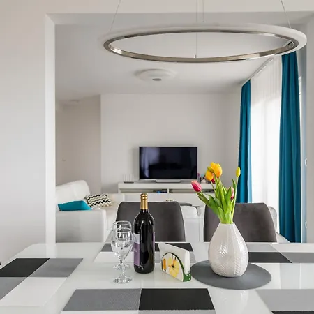 Ferias In Makarska, With Private Pool Villa