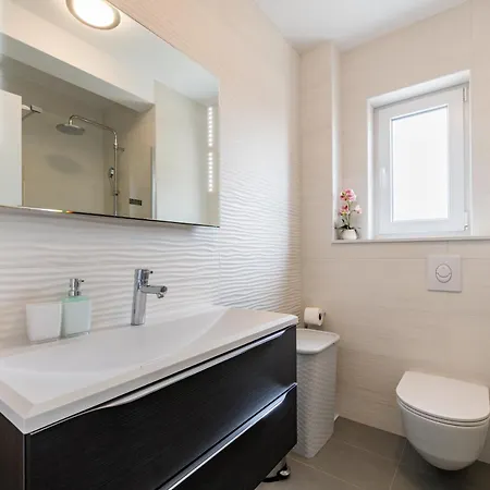 Ferias In Makarska, With Private Pool *